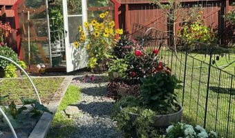 8024 Wisteria St, Anchorage, AK 99502
