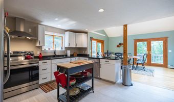 648 Beech Hill Rd, Auburn, ME 04210