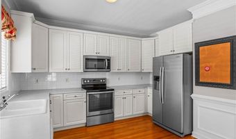 561 Oak Valley Blvd, Advance, NC 27006