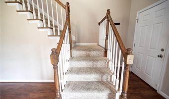 50 Hopkins Farm Dr, Adairsville, GA 30103