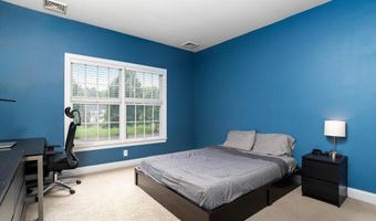 6 SLEEPY HOLLOW Ct, Allentown, NJ 08501