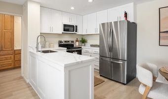 1855 Diamond St 5-221, San Diego, CA 92109