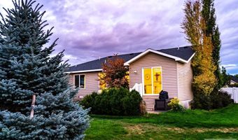 3809 Willow Ridge Dr, Ammon, ID 83406