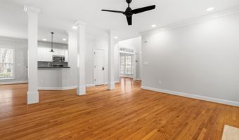 1773 Town Home Dr, Apex, NC 27502