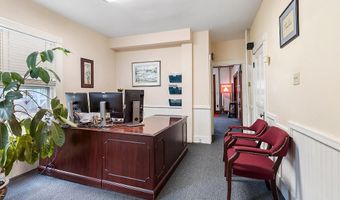 86 Western Ave, Augusta, ME 04330