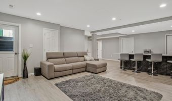 12902 CRICKMORE Trce, Bowie, MD 20720