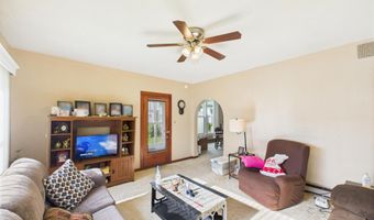 63 S Market St, Andrews, IN 46702