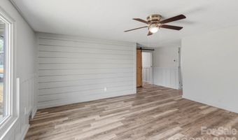 75 Old Macedonia Rd, Alexander, NC 28701