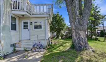 4 Rosemont Ave, Johnston, RI 02919