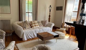 12 Clarke St, Newport, RI 02840