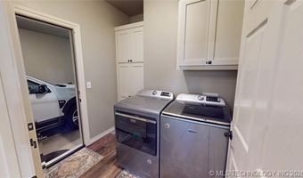 1831 E Oak Hls, Ada, OK 74820