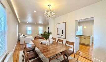 91 Van Zandt Ave, Newport, RI 02840