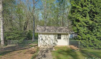 6 Mulberry Dr, Arden, NC 28704