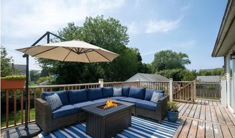 115 Sutton Ave, East Providence, RI 02914