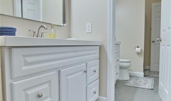 1131 Claytonbrook Ct, Ballwin, MO 63011