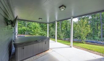 514 Olivia Ln, Ball Ground, GA 30107