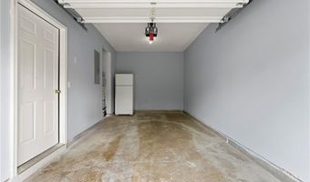 5654 Lawley Dr, Alpharetta, GA 30022
