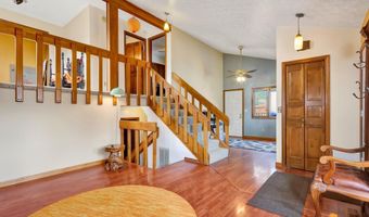 9611 Newhaven Loop, Anchorage, AK 99507