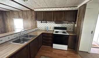 9 Arlington St, Berlin, NH 03570