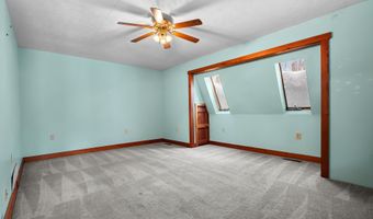 706 26th St, Allegan, MI 49010