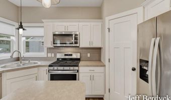 5697 Victoria St, Allendale, MI 49401