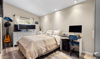 1646 Discus Dr, Las Vegas, NV 89108