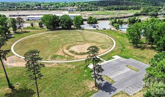79 Walnut St, Badin, NC 28009