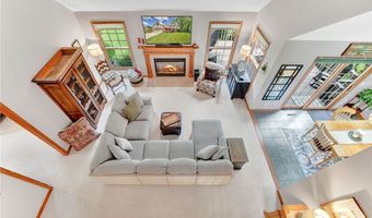 23 Gatehouse Ln, Amherst, NY 14051