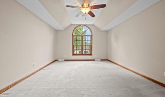 209 E TIMBERLINE Dr, Appleton, WI 54913
