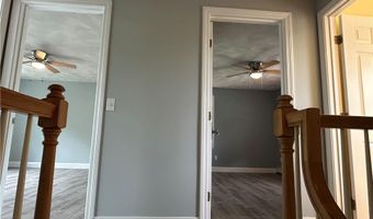 8 Linden St, Bristol, RI 02809