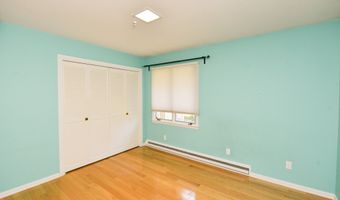 123 El Toro Dr, Bristol, CT 06010