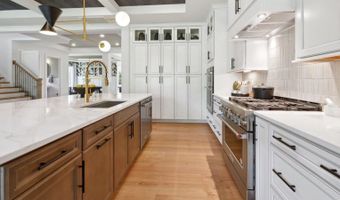 8260 Colling Manor Ct Plan: JAMESTOWN II, Alexandria, VA 22308