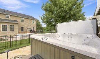 24885 MCNAIR Pl, Aldie, VA 20105