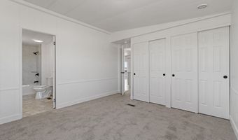 700 Thornbird Dr, Fallon, NV 89406