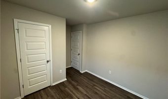 6507 NW Vandergriff St, Bentonville, AR 72713