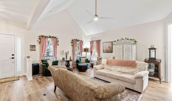 7 Holbrook Dr, Beaufort, SC 29902