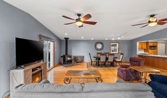 1201 S LEE St, Appleton, WI 54915
