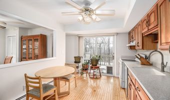 24 Prospect Dr, Brookfield, CT 06804