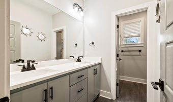 6134 Creekwater Dr, Alexander, AR 72002