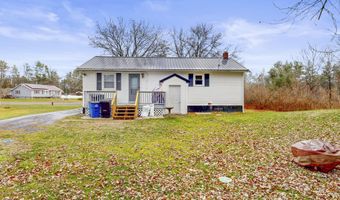 6 Cecile Ave, Augusta, ME 04330