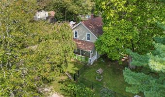 19 Panciera Ln, Hopkinton, RI 02804