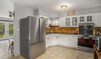 13 Denise Ct, Albrightsville, PA 18210
