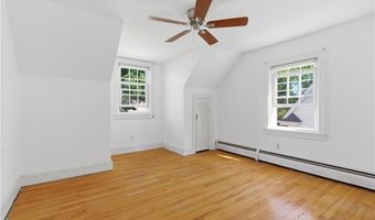 30 Hopkins Ter, Cumberland, RI 02864