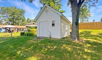 248 Ramsey Ln, Ballwin, MO 63021