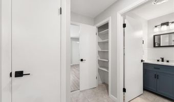47 Kingsland Ct 6A, Charlestown, RI 02813