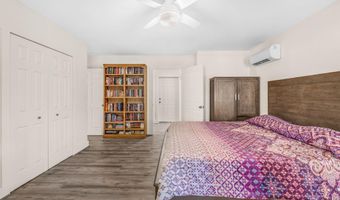 156 Congress St, Belfast, ME 04915