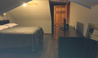30 Memorial Park Room2, Agawam, MA 01001