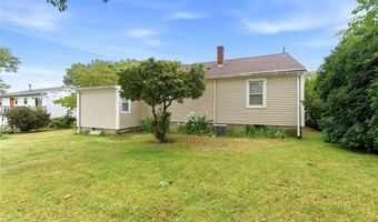216 Hyde St, Cranston, RI 02920