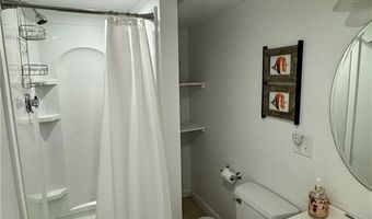 30 Shagbark Rd, Narragansett, RI 02882