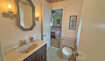 459 EDGEWOOD Dr, Ambler, PA 19002